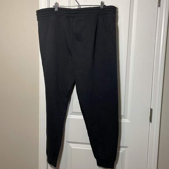 Skims MENS TAPERED JOGGER sweatpant in washed onyx black size 2x - Picture 5 of 7